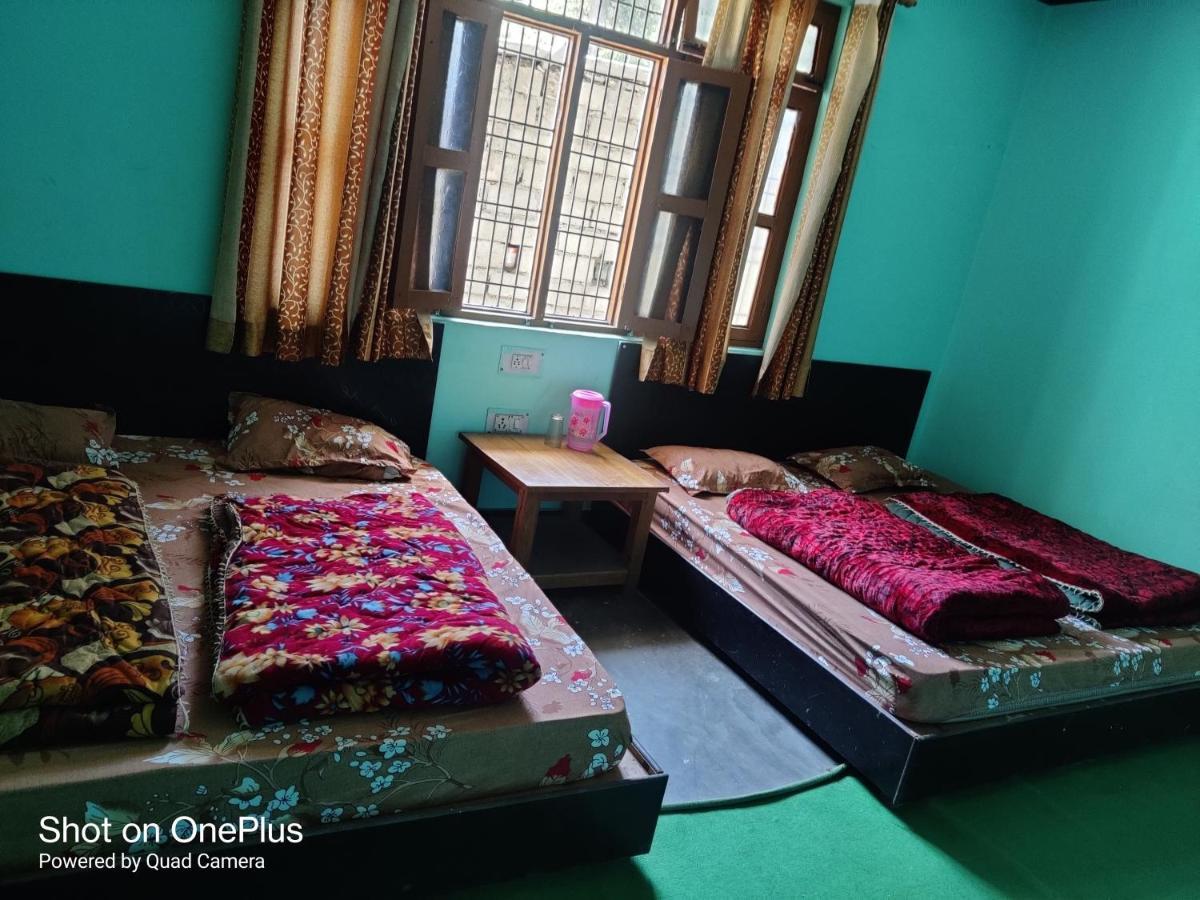 Hari Krishna Guest House Pandukeshwar Esterno foto